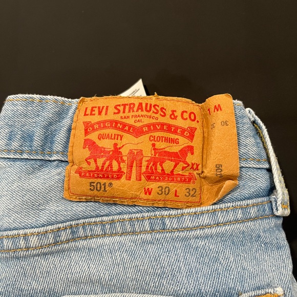 Levi jeans - Picture 2 of 4